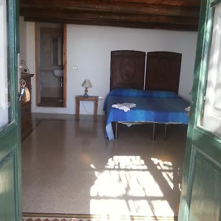 La Rosa Guest house