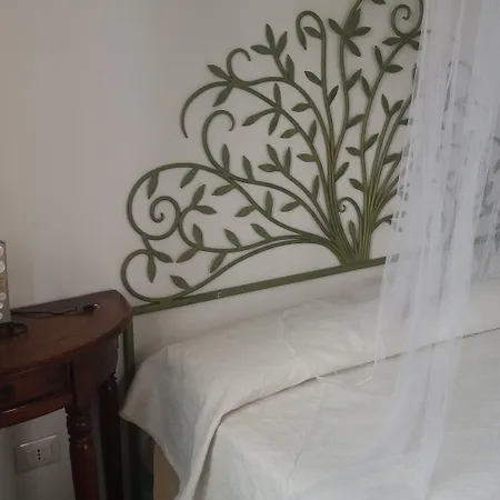 La Rosa בית הארחה *