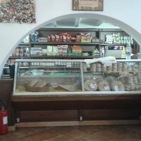 בית הארחה La Rosa *