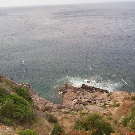 La Rosa בית הארחה *