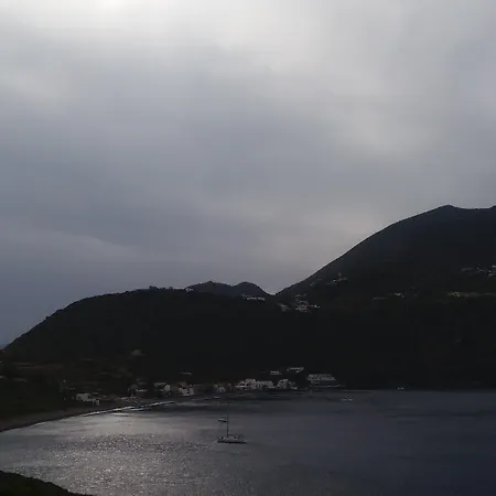 La Rosa בית הארחה