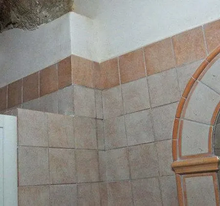 La Rosa Guest house *